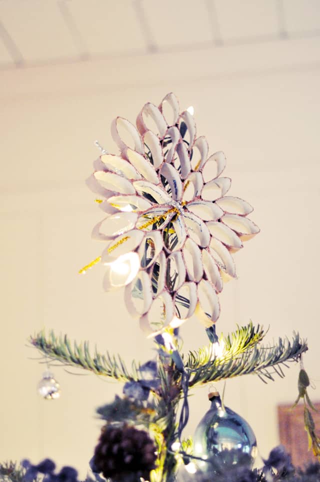 13 Spectacular DIY Christmas Tree Toppers You Can Make Yourself!