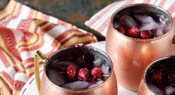 15 Christmas Cocktails to Spice Up Your Holiday Celebrations