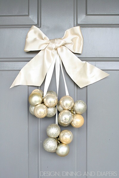 15 Ways to Decorate Your Front Porch for Christmas (Part 2) - Front Porch for Christmas