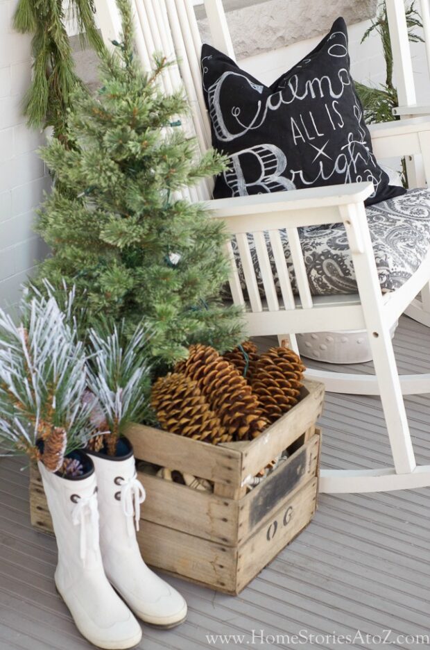 15 Ways to Decorate Your Front Porch for Christmas (Part 2) - Front Porch for Christmas