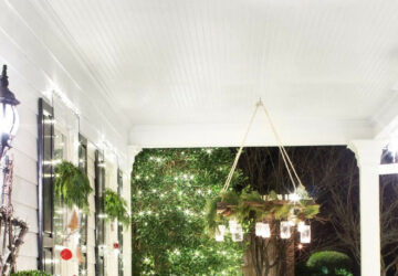 15 Ways to Decorate Your Front Porch for Christmas (Part 2) - Front Porch for Christmas