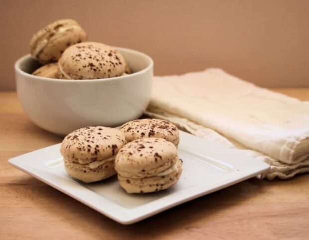 12 Recipes for The Best Winter Flavored Macarons (Part 2) - winter macarons, Winter Flavored Macarons, macarons recipes, macarons dessert, Flavored Macarons