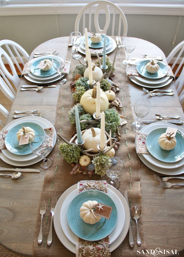 13 Festive Thanksgiving Table Ideas - Thanksgiving Table Ideas, Festive Thanksgiving Table Ideas, DIY Thanksgiving Decoration