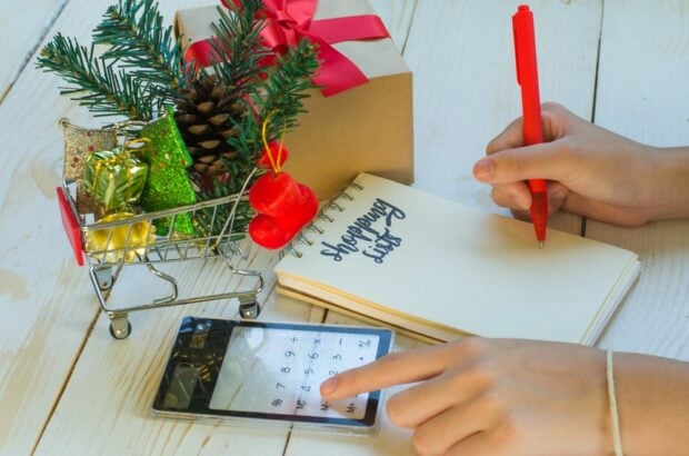 Gift-Giving on a Budget: 9 Affordable Gift Ideas That Everyone Will Love - wrapping, gifts, gift ideas, games, Christmas