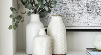 Pretty Vases To Offer With Flowers