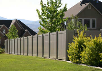 Do I Need a Commercial Vinyl Fencing For My Business? - vinyl, security, privacy, fencing, buseness