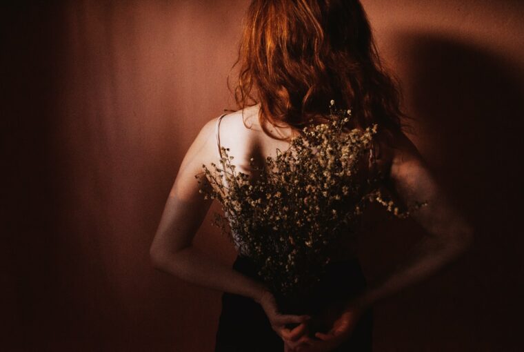 How To Take Care Of Dry Hair? How To Take Care Of Dry Hair? - trim, treatmnt, repair, Hair, dry, damaged hair, damaged ends