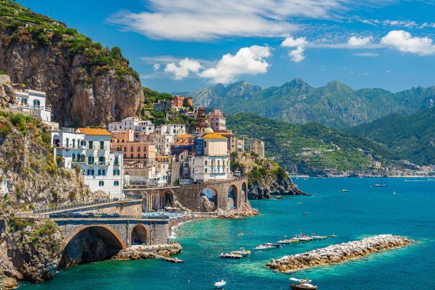 10 Best Vacation Destinations for 2021 - vacation, travel, puket, pandemic, mexuco, Italy, france, destinations, arizona, amalfi coast, 2021