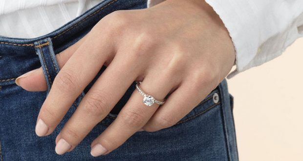 How to Get an Engagement Ring If You Have No Idea What You’re Doing - ring, jewlery, enagagement, budget