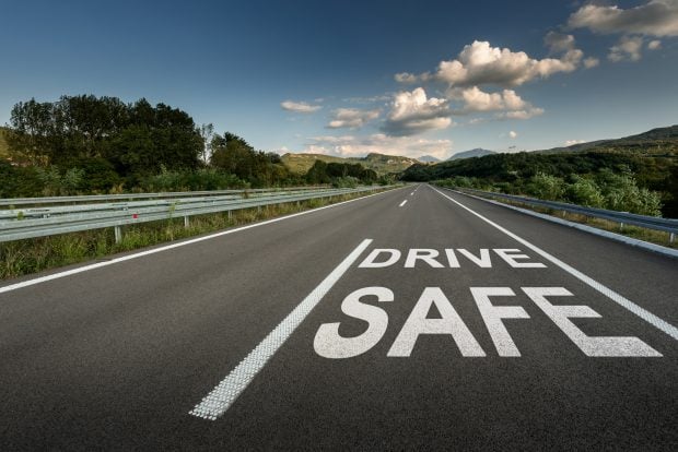 6 Ways Drivers Can Stay Safe On The Road - speed limits, sleep well, seatbelt, safe, road, drivers, be sober, avoid phone