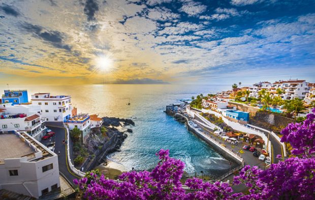 10 Best Vacation Destinations for 2021 - vacation, travel, puket, pandemic, mexuco, Italy, france, destinations, arizona, amalfi coast, 2021