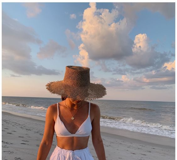 How To Wear The Linen Pants This Summer In a Chic Way How To Wear The Linen Pants This Summer In a Chic Way - style motivation, style, pants, linen pants, fashion style, fashion, chic linen pants