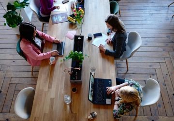 Seven secrets of successful people working in coworking - Lifestyle, coworking, bussiness