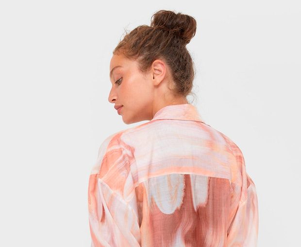 The Marble Effect Print Is Super Trendy And You Need To Catch Up On It ASAP The Marble Effect Print Is Super Trendy And You Need To Catch Up On It ASAP - woman's fashion, style motivation, style, marble shirt, marble print, fashion style, fashion