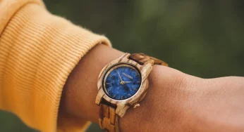 Unique And Chic Watches In Wood And Stone To Give As A Gift To Your Loved Ones