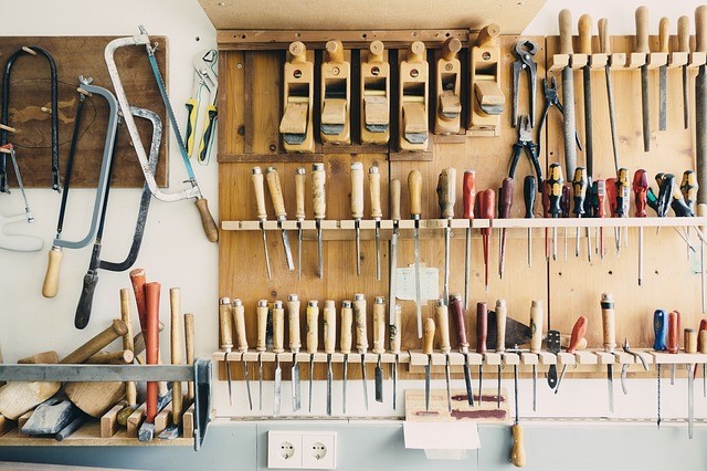 Easy Ways to Keep Your Garage in Order - organize, garage, drawers, clutter, cabinets