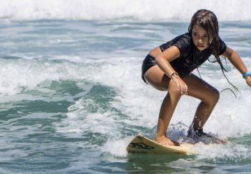 5 Things To Know When You Start Surfing - surfing, scouting, leash up, beach, ace the game