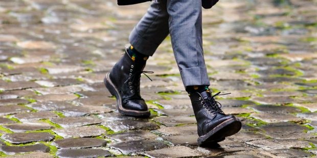 Best Types of Shoes To Wear When It’s Raining Outside - workboots, weatherproof sprays, Stylish, Shoes, raining, flats, fashion