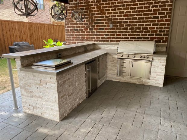 Top 5 Outdoor Kitchen Ideas for 2022 - pool, outdoor, kitchen, backyard