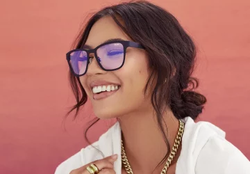 4 Reasons Blue Light Glasses Are So Popular - popular, look cute, glasses, blue light