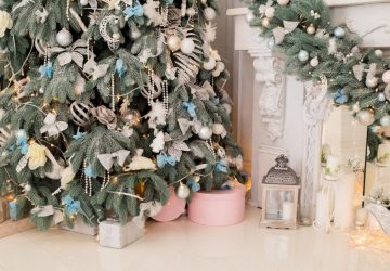 Unconventional Christmas Tree Decoration Ideas - tree, shapes, pinecone ornaments, decor ideas, Christmas, balls, angels