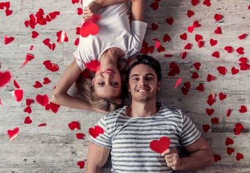 5 Tips for a Romantic Valentine’s Day at Home - Valentine's day, sensual massage, romantic, movie, menu, dessert