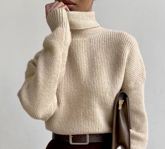 How To Adopt The Minimalist Look Without Feeling Bored By It How To Adopt The Minimalist Look Without Feeling Bored By It - style motivation, style, Minimalist Outfits, minimalist look, fashion style, fashion