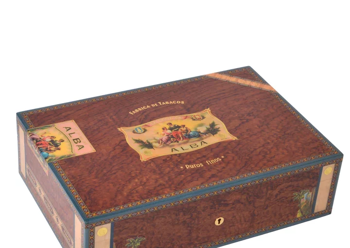 Elie Bleu - The French Brand Of A Luxury In A Cigar Box Elie Bleu - The French Brand Of A Luxury In A Cigar Box - style motivation, quality cigar box, luxury lighters, luxury cigar brand, luxury cigar box, luxury ashtrays, lighters, Lifestyle, Elie Bleu luxury brand, cigars, cigar box