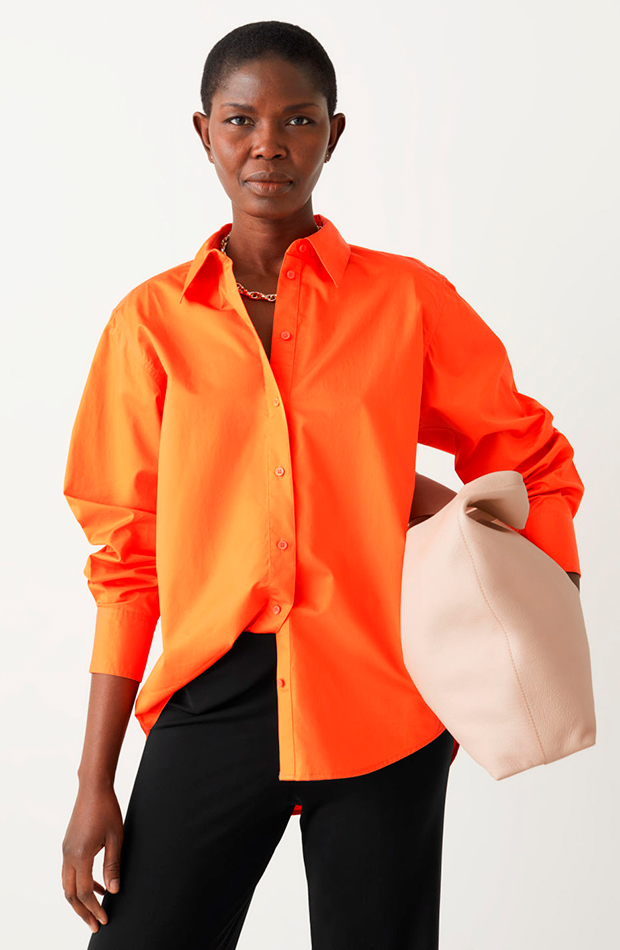 Orange will be the protagonist of your looks in the coming months
