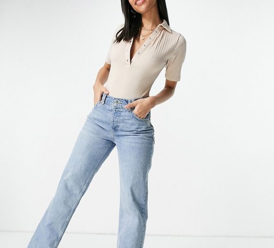 This cut of jeans considered cheesy but yet very flattering signs its big comeback - style motivation, style, straight cut jeans, jeans, fashion style, fashion jeans, fashion, 90's jeans