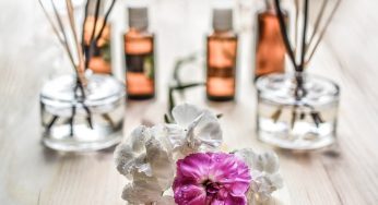 Create Your Characteristic Scent With Perfume Layering