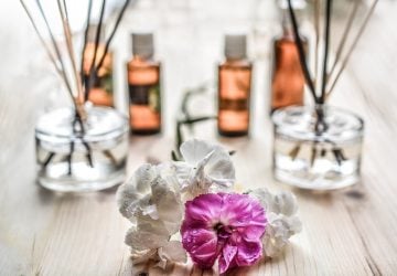 Create Your Characteristic Scent With Perfume Layering - scent, perfume, layering, fragrance