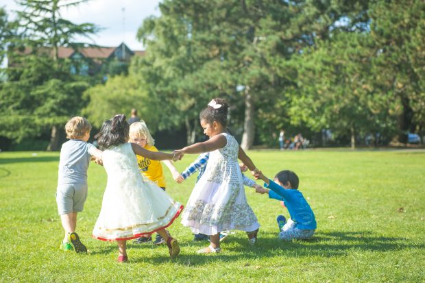 Choosing Clothes for a Children’s Party: Points to Pay Attention to - Lifestyle, costumes, clothes, children