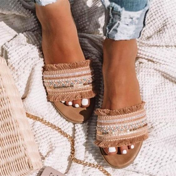 The Flat Sandals You Will Fall For This Summer