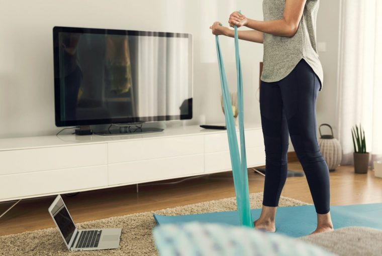 8 Tips for Working Out at Home 8 Tips for Working Out at Home - Working Out at Home, Lifestyle, home gym