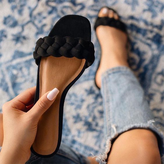 The Flat Sandals You Will Fall For This Summer