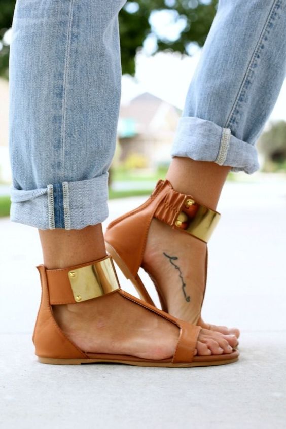 The Flat Sandals You Will Fall For This Summer