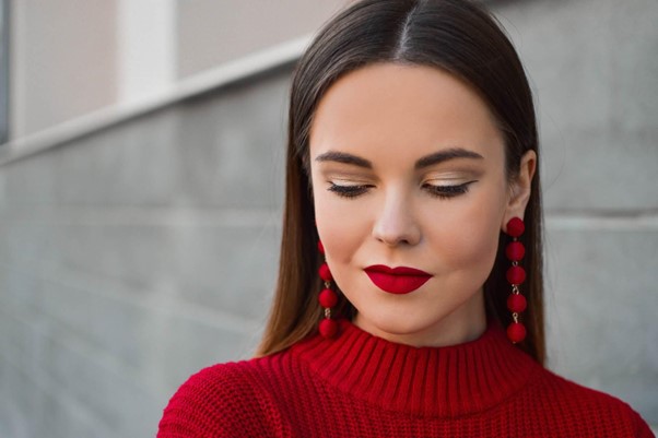 How To Match and Choose The Perfect Earrings For You: A Comprehensive Guide