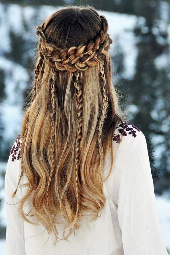 Braids for long hair – we choose the perfect style!