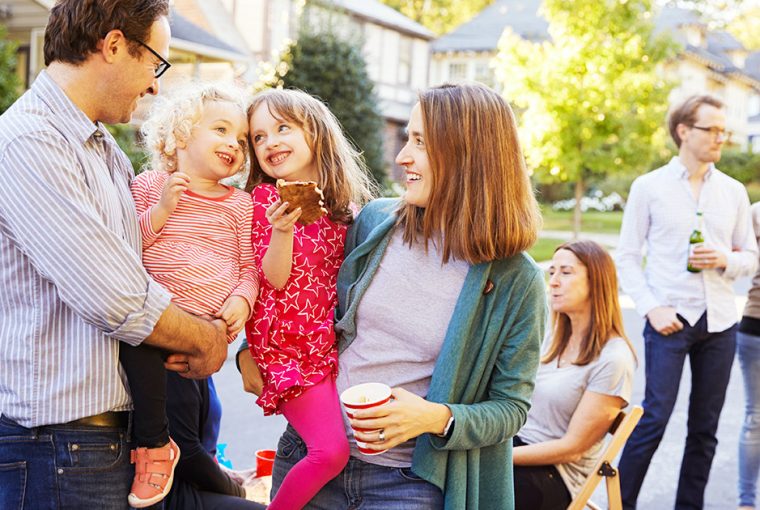 5 Types of Strange Neighbors and How to Deal With Them 5 Types of Strange Neighbors and How to Deal With Them - strage, smelly, neighbor, messy, loud, creepy