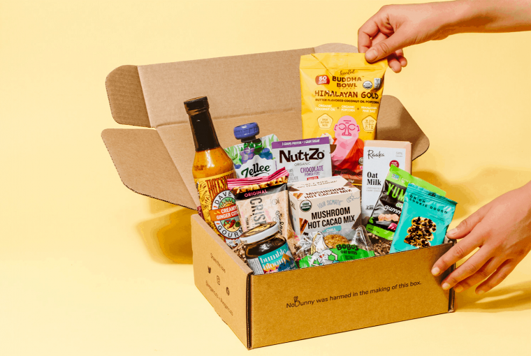 A Snack Subscription Box Will Spice Up Your Snacking - snack, shopping, healthy, box
