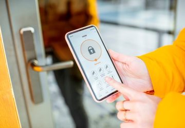 Innovate Your Home with Smart Locks - smart home, lock, home