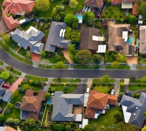 How to Look Up a Neighborhood Before Buying a House - new house, neighborhood, commute, amenities