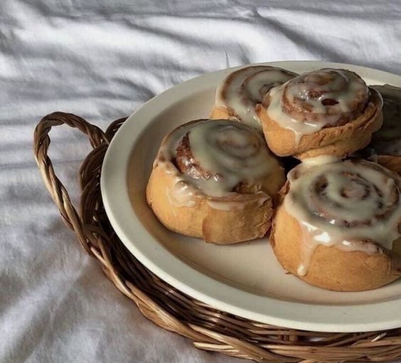 Cinnamon Buns Classic Recipe Cinnamon Buns Classic Recipe - sweets, style motivation, recipes, food recipes, food, classic cinnamon buns recipe, cinnamon buns