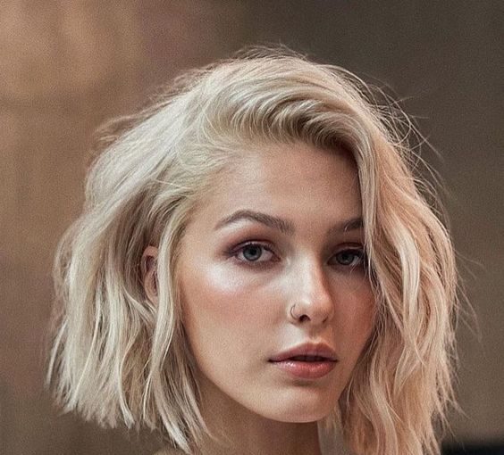 Smooth hair cut - popular haircuts in a new ampoule Smooth hair cut - popular haircuts in a new ampoule - style motivation, style, hairstyle, hair cuts, beauty