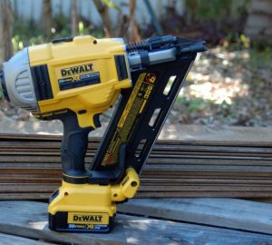How to Use a Nail Gun Correctly – Step By Step How to Use a Nail Gun Correctly – Step By Step - tips, safety, nail gun, diy