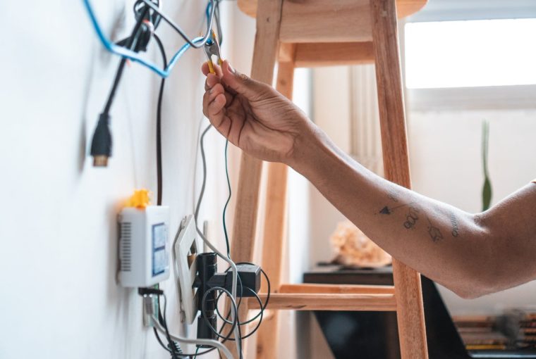 5 Smart Ways to Hide Electrical Wiring in Your Home 5 Smart Ways to Hide Electrical Wiring in Your Home - wiring, hide, electrical, covers, basket