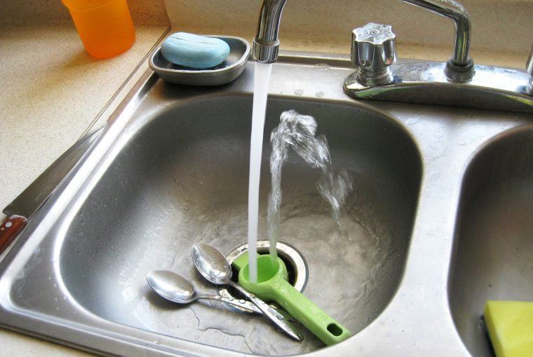 How to Choose a Top-Quality Stainless-Steel Sink? How to Choose a Top-Quality Stainless-Steel Sink? - stainless steel, sink, resistant, feature, durable