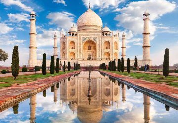 7 Must-See Destinations for Your Next Travel Adventure - Travel Adventure, travel, Taj Mahal, niagara, london, Great Barrier Reef, grand canyon