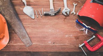 4 Essential Tools You Need For Setting Up A Workshop At Home